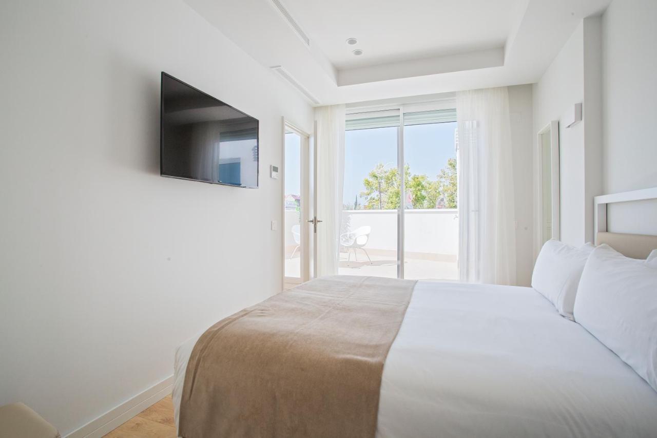Uma Suites O'Donnell Мадрид Экстерьер фото